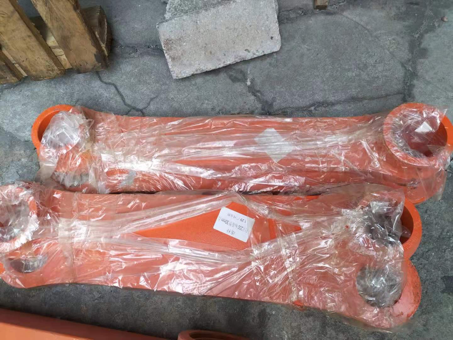 Pièces de rechange pour engins - Heavy Equipment Engineering avis et prix