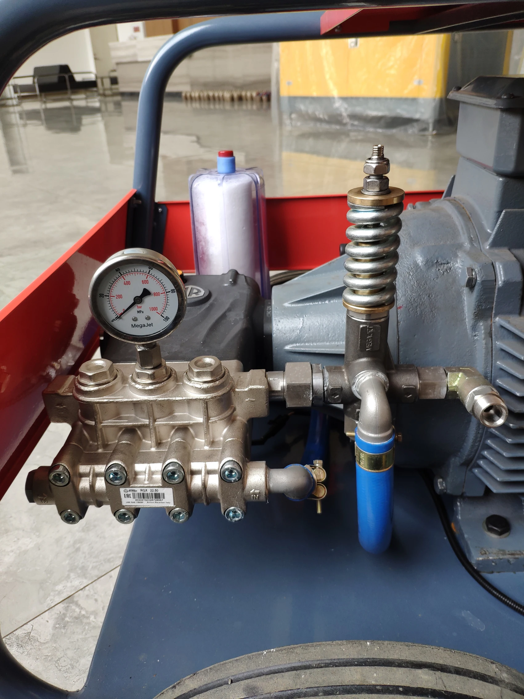 Nettoyeur de blocs moteur indu - Heavy Equipment Industry avis et prix