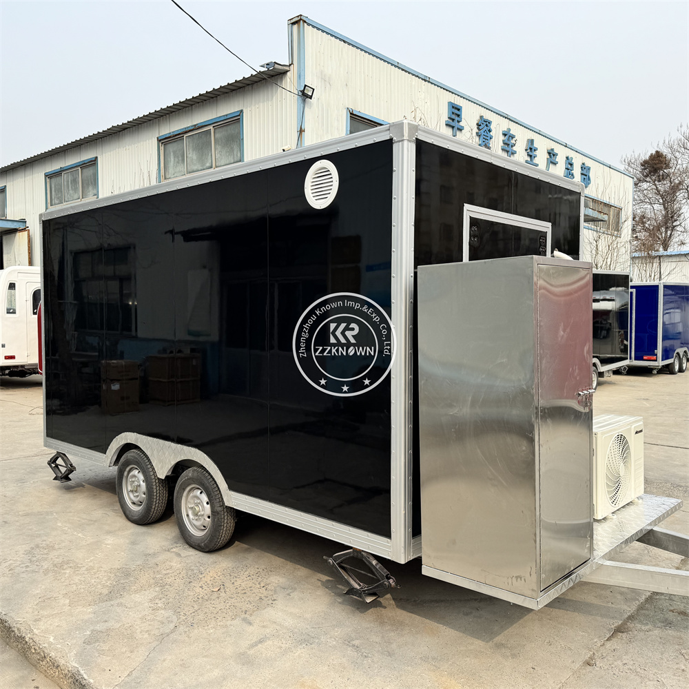 Camion de restauration mobile  - Heavy Equipment Kitchen avis et prix